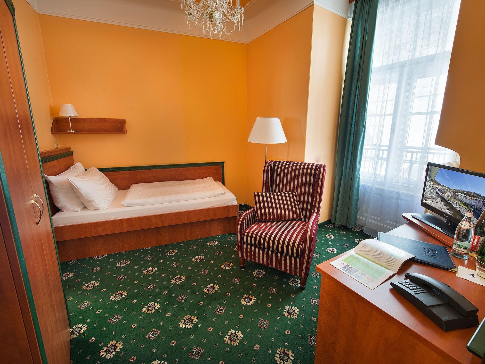 Ea Hotel Jessenius Karlovy Vary Dış mekan fotoğraf