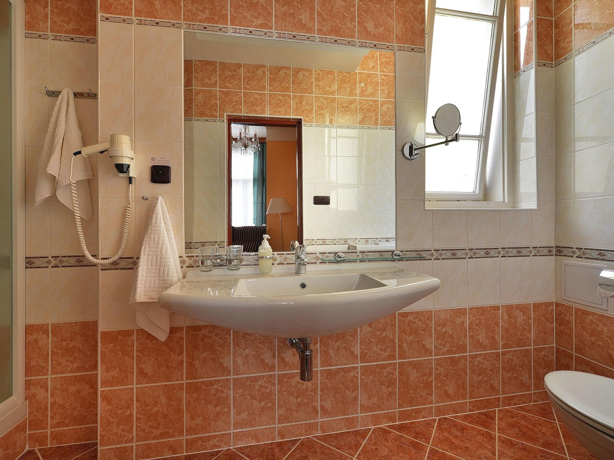 Ea Hotel Jessenius Karlovy Vary Dış mekan fotoğraf